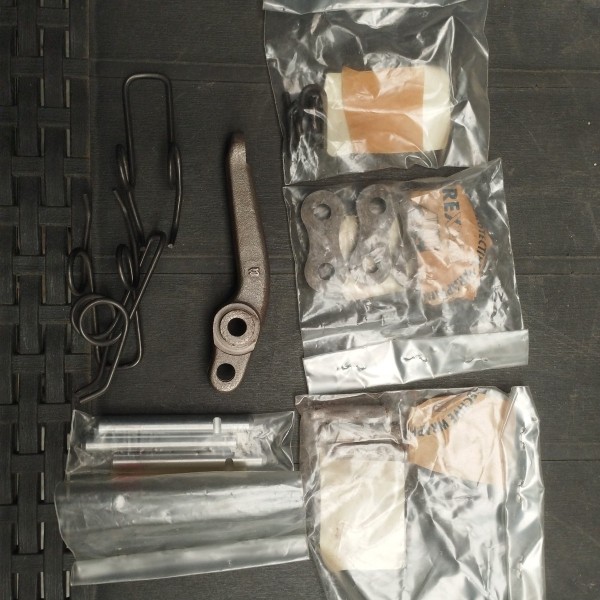 1810857M92 KIT DE REPARACION