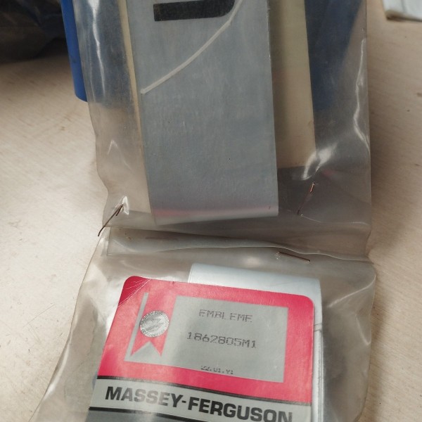 1862805M1 PEGATINA