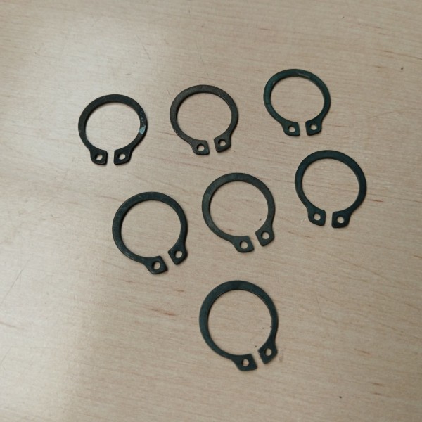 37000172 CIRCLIP EXTERIOR