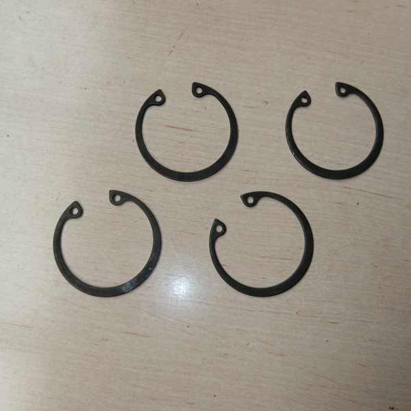 37000351 CIRCLIP EXTERIOR