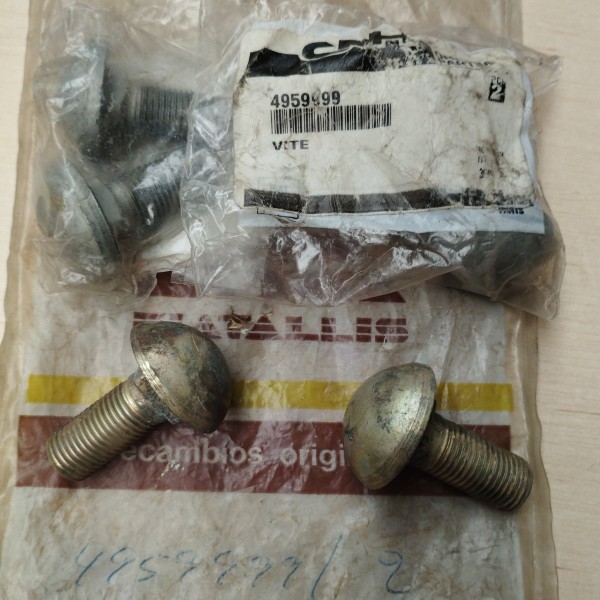 4959999 TORNILLO