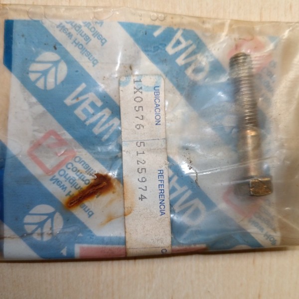 5125974 TORNILLO