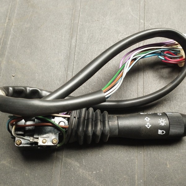 5167258 INTERRUPTOR