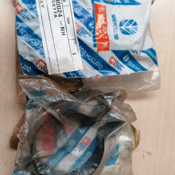 5180024 ABRAZADERA