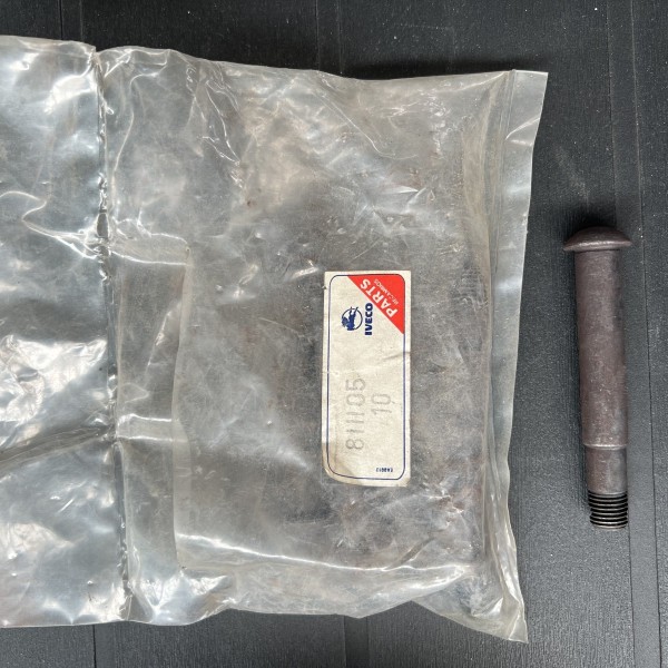811105 TORNILLO