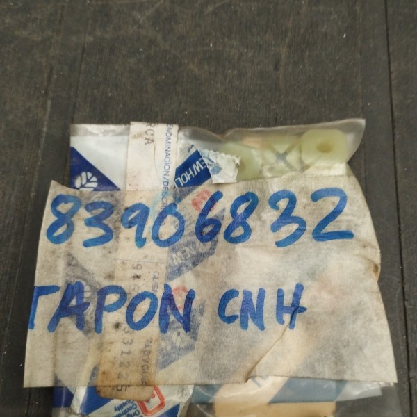 83906832 TAPON
