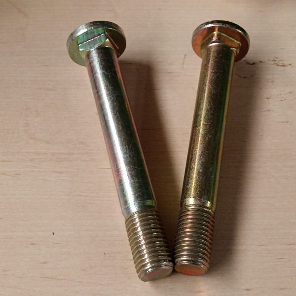83935514 TORNILLO / BULON 8,8