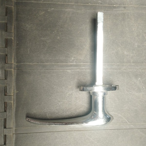 914015 MANECILLA DERECHA SIN LLAVE
