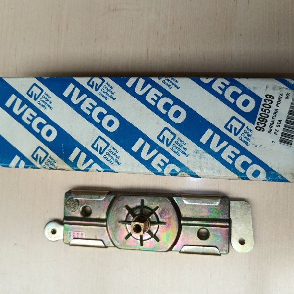 93905039 CERRADURA