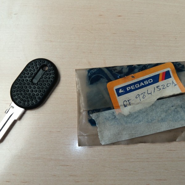 98415201 LLAVE