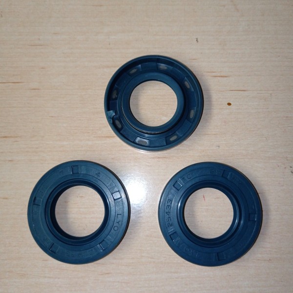 FE-601007 RETEN DOBLE LABIO 35/47/7