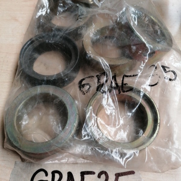 GRAE35 CASQUILLO