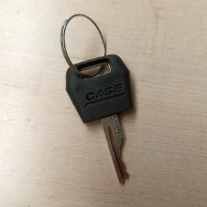 1964831C2 JUEGO LLAVES