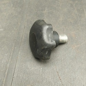 394133A1 POMO