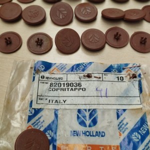 82019036 TAPON