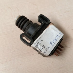 83961542 INTERRUPTOR