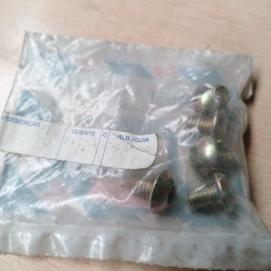 84011291 TORNILLO