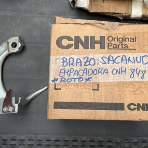 84819568 BRAZO