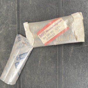 884389M1 MUELLE