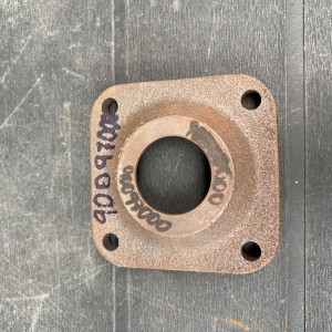 90097000 TAPA CAJA PIﾑONES