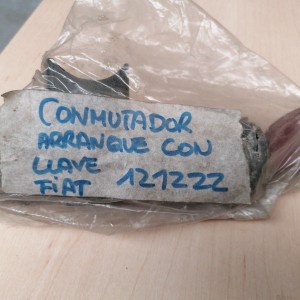 121222 CONMUTADOR DE ARRANQUE CON LLAVE