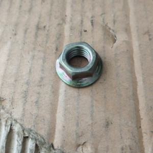 122.306 TUERCA
